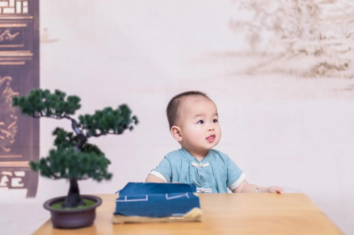 日照怀孕为啥肚子会长毛